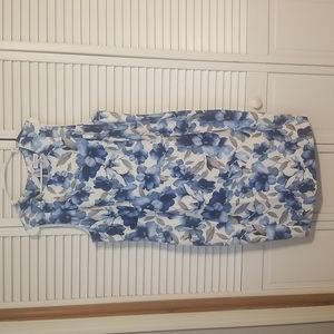 Calvin Klein Sleveless Blue Floral Size 16W